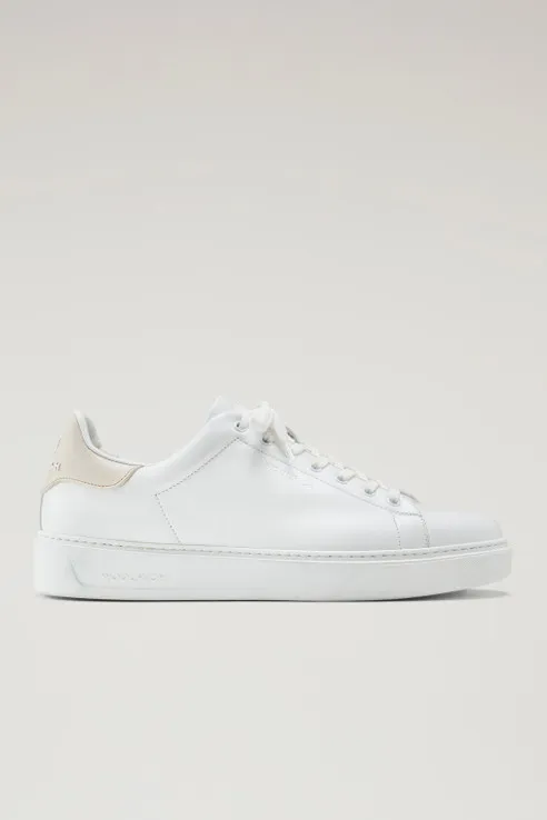 Sneakers Classic Court in pelle con dettagli a contrasto                                                                        